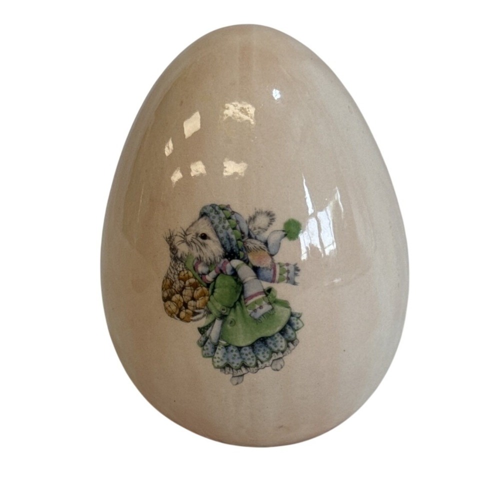 Vintage Ceramic Easter Egg Figurine Bunny Rabbit Decal‎ Tan Marbleized 3.5 Inch